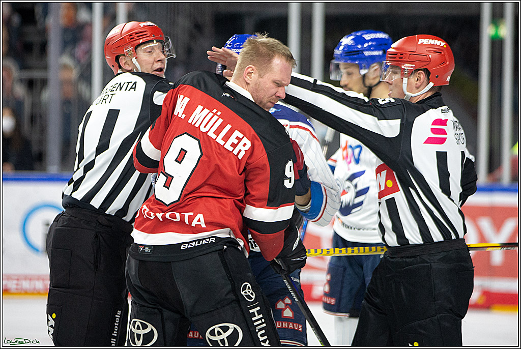 PENNY DEL; Koelner Haie- Adler Mannheim; Koeln, 02.01.2022